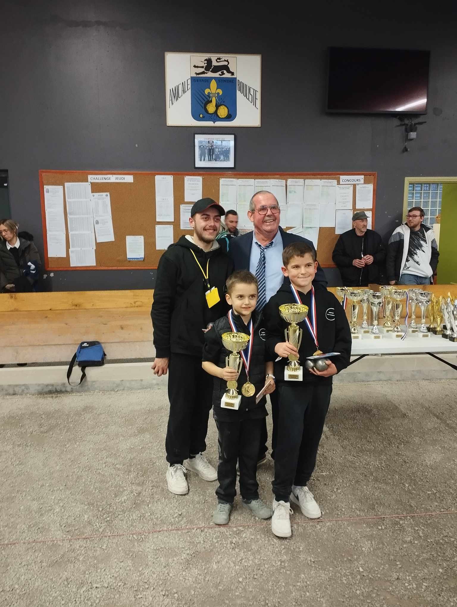 DJ Minimes Helio SUCCI Tom CAENES 
